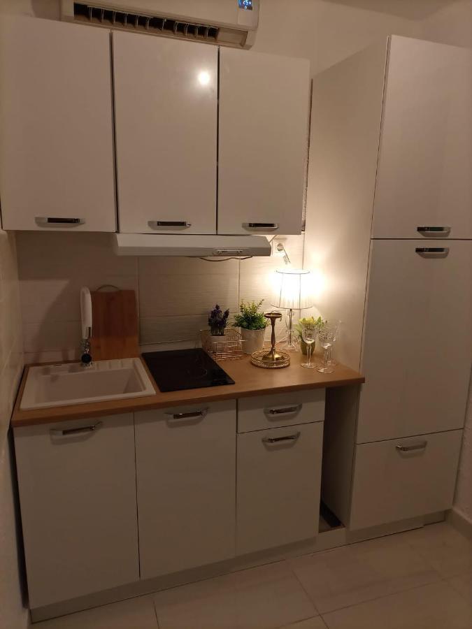 Apartment Jozefina ポレッチ エクステリア 写真
