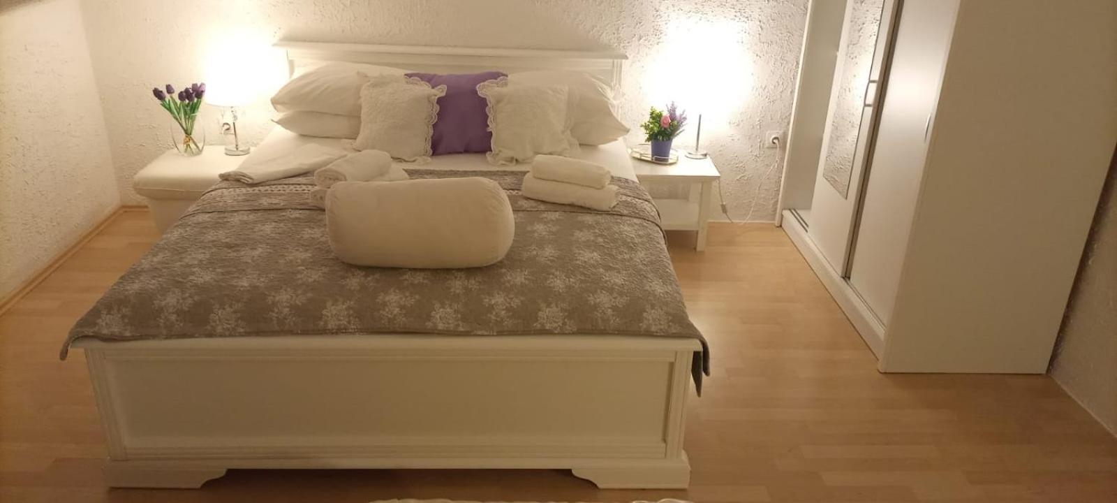 Apartment Jozefina ポレッチ エクステリア 写真